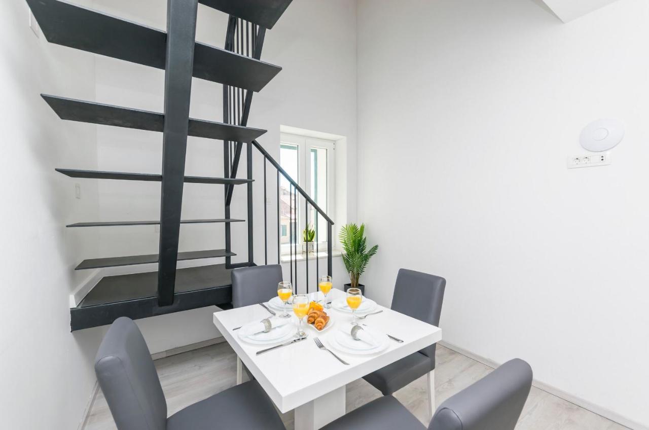 שיבניק Apartments And Rooms Adriatic Suites מראה חיצוני תמונה
