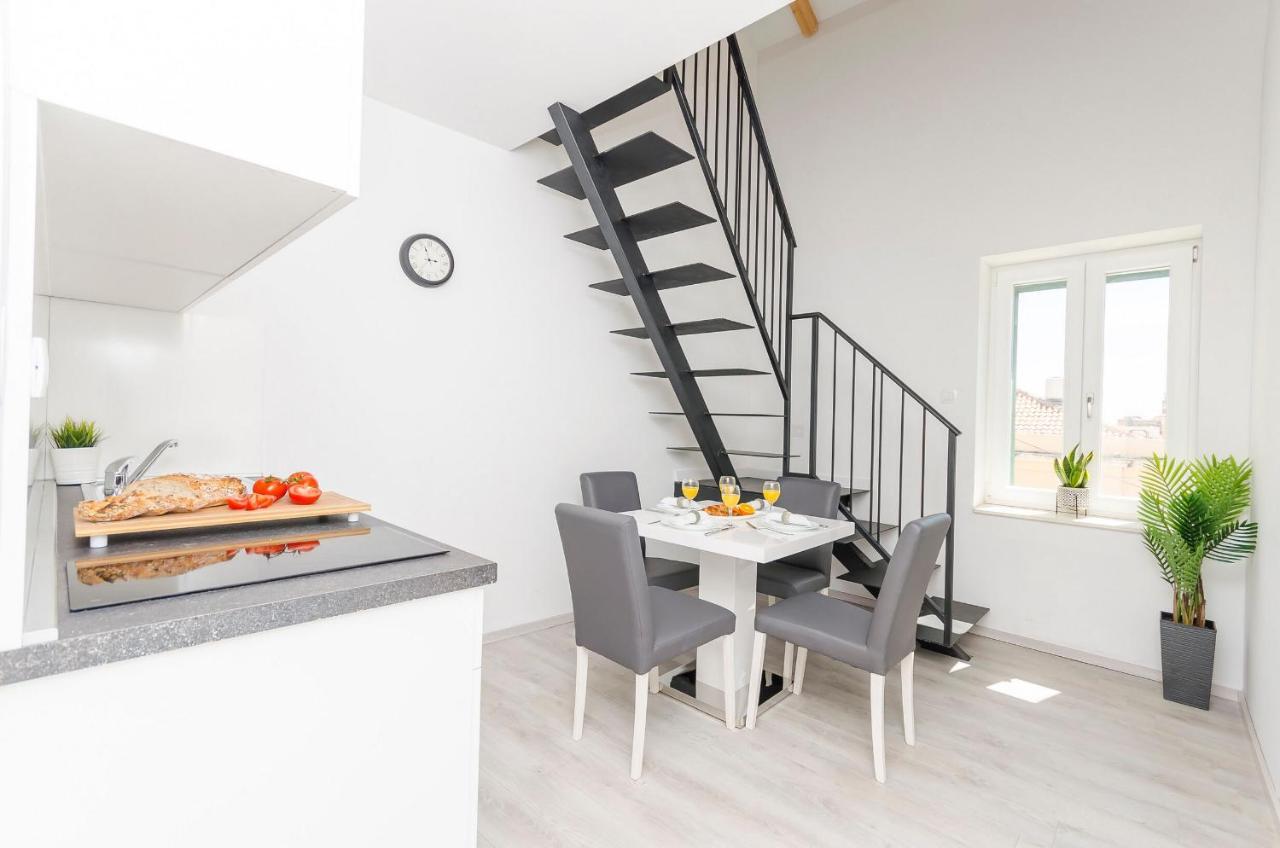 שיבניק Apartments And Rooms Adriatic Suites מראה חיצוני תמונה